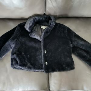 Girls size 8 black beautiful faux fur jacket.